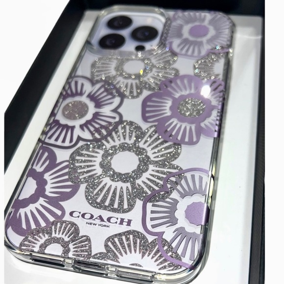 COACH Protective Case for iPhone 13/12 Pro Max MagSafe Tea Rose Ice Purple NEW - Picture 4 of 7